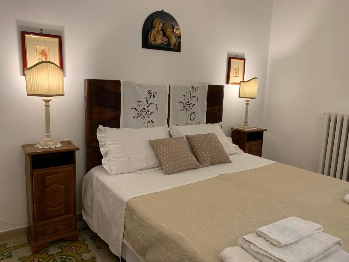 コラート Farm Agriturismo Masseria Chiusurellaヴィラ エクステリア 写真