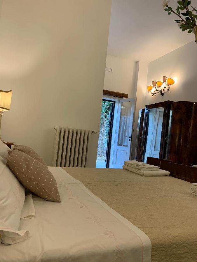 コラート Farm Agriturismo Masseria Chiusurellaヴィラ エクステリア 写真