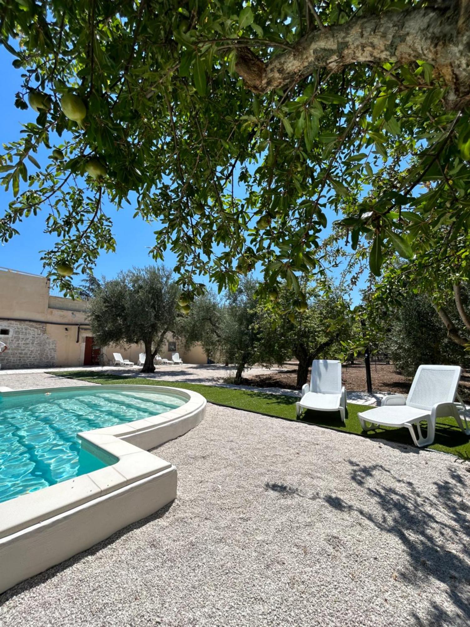 コラート Farm Agriturismo Masseria Chiusurellaヴィラ エクステリア 写真